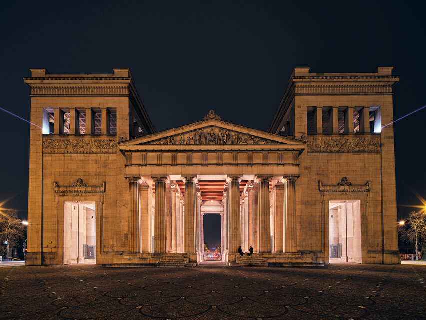 Kunstinstallation i Propylaeum på Kunstareal München